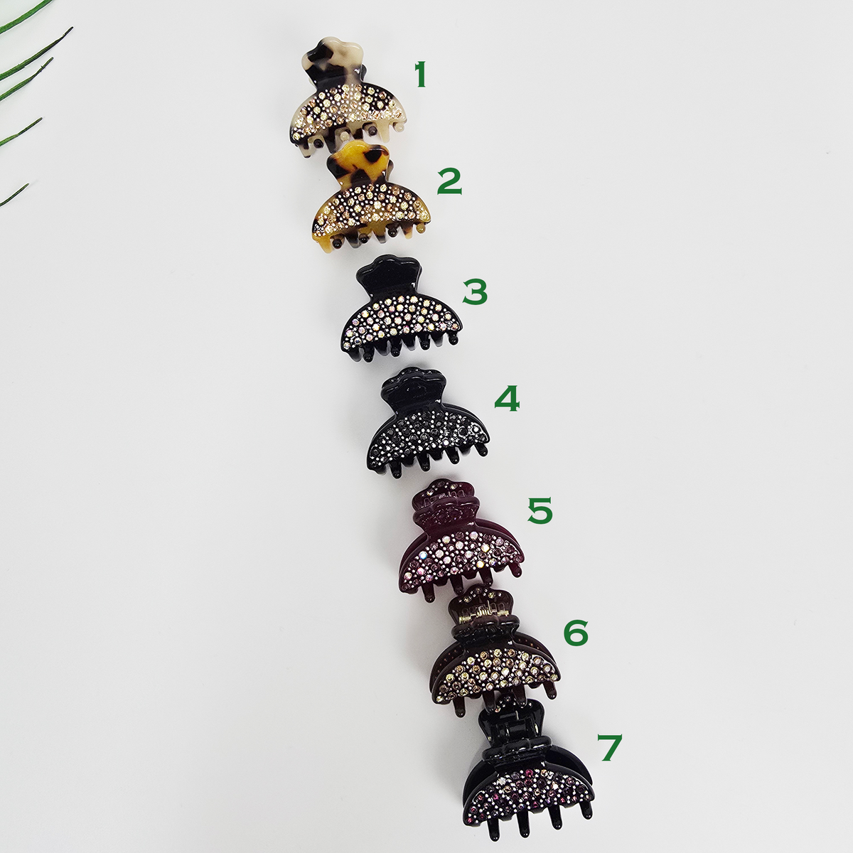 Muse Extra Mini Hair Claw Clip 1.4 in – Cubic, Tortoise Shell, French-style