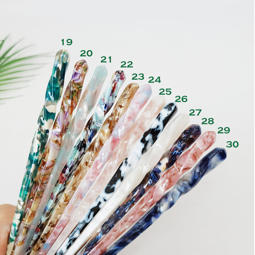 Basic Twist Hair Stick 6.9 in – Tortoise Shell Marble, French Pin
