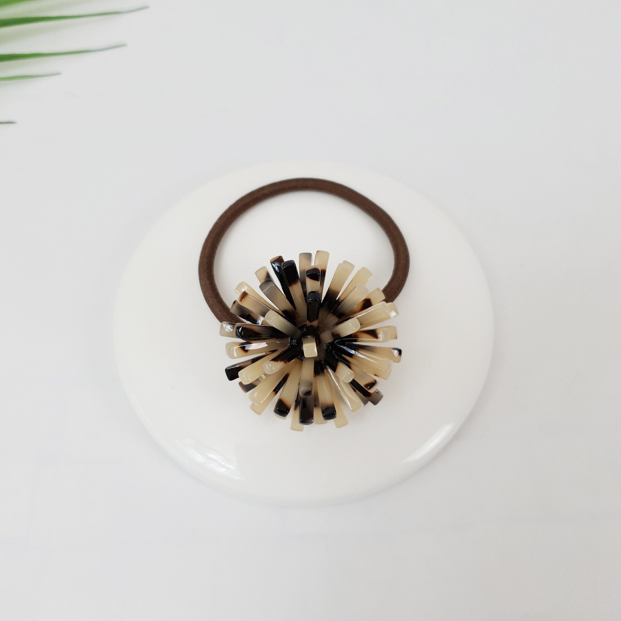 Tortoise Shell Dandelion Flower Hair Tie / Cute French Ponytail Holder / Hair Accessory for Woman / French Hair Tie / Hair Scrunchy