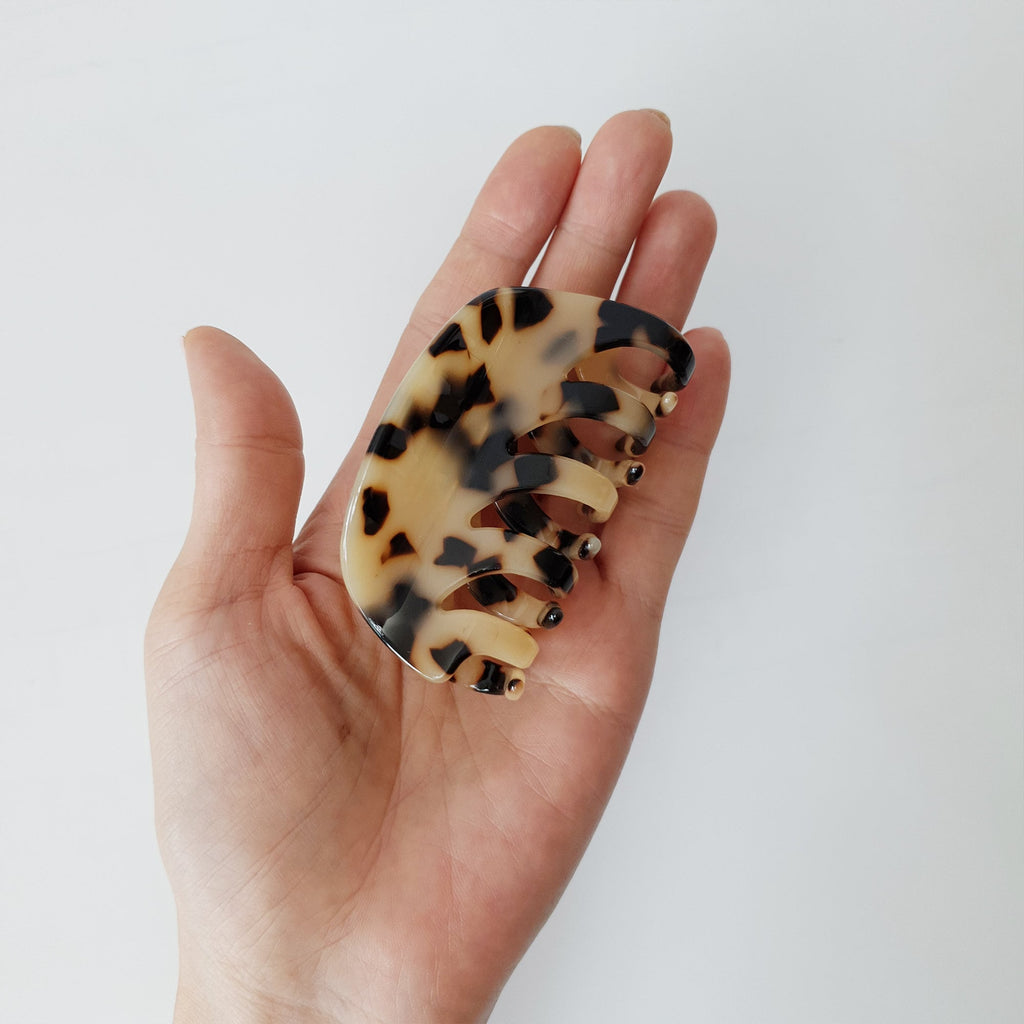 Tortoise Marble Lunar Medium Hair Clip / Luxurious Cellulose French Hair Pin / Hair Accessory for Woman / Large Hair Claw