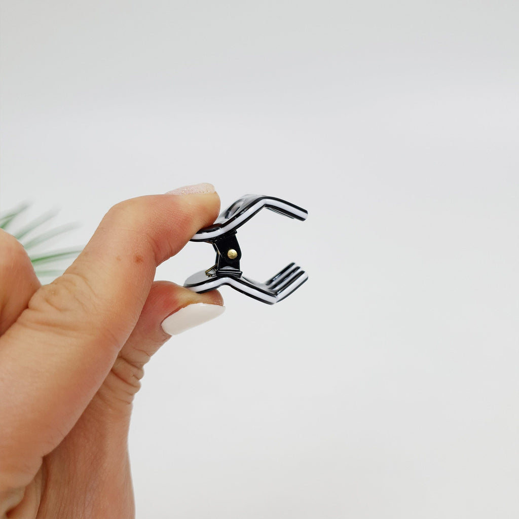 Round Mini Hair Clips (1.0 Inch) / Tortoise Shell French Hair Pin / Hair Accessory for Woman / French Barrette for Girls