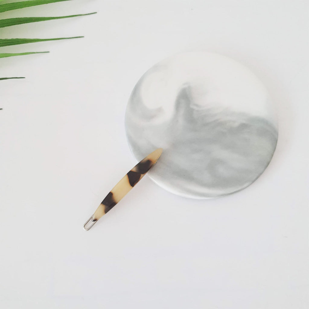 Tortoise Shell Mini Slim Oval Bobby Pin / Vintage French Hair Pin / Bow Barrette for Woman