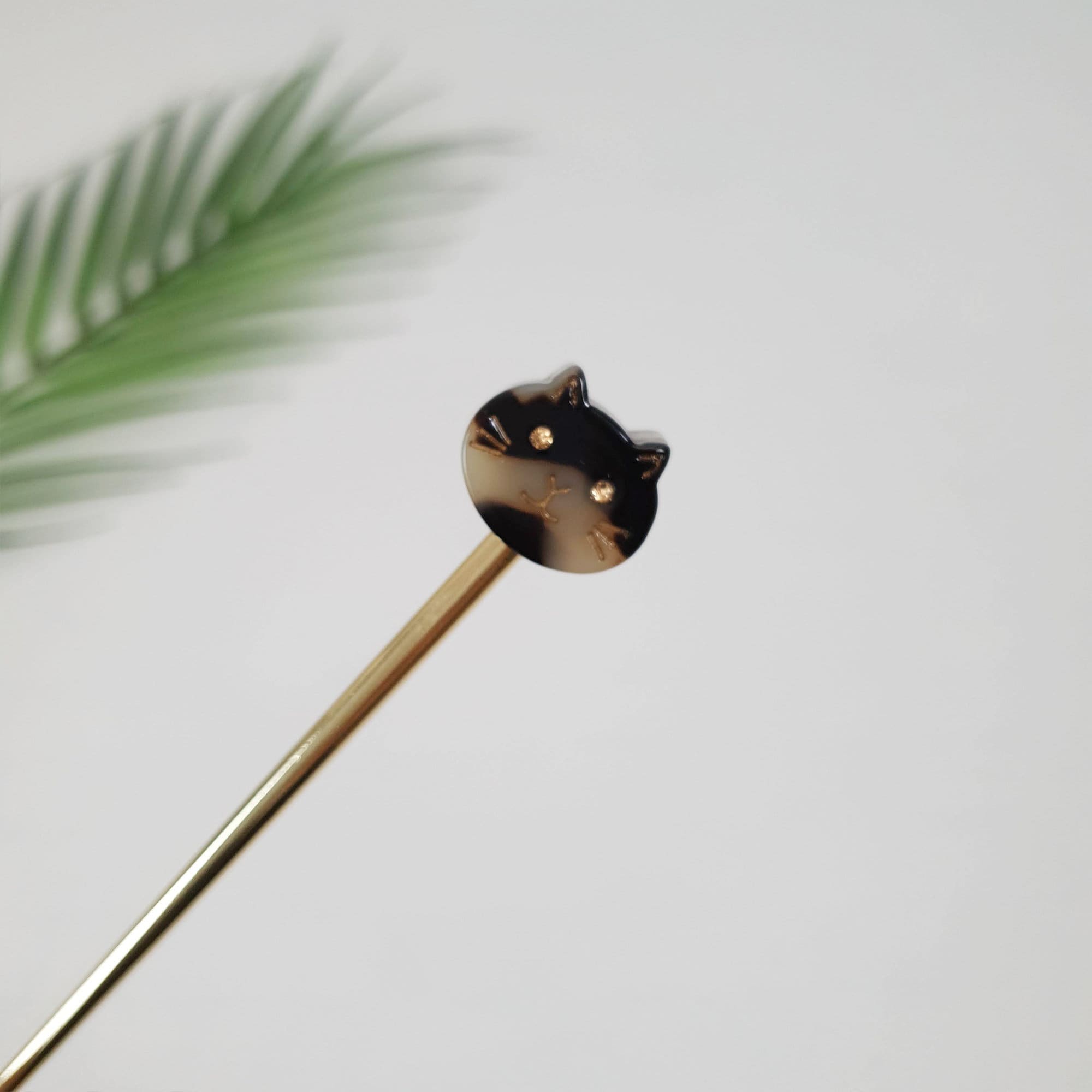 Chic Cat Metal Hair Stick (6.0 Inch) / Tortoise Shell French Hair Pin / Cute Fork Comb / Hair Clasp for Woman