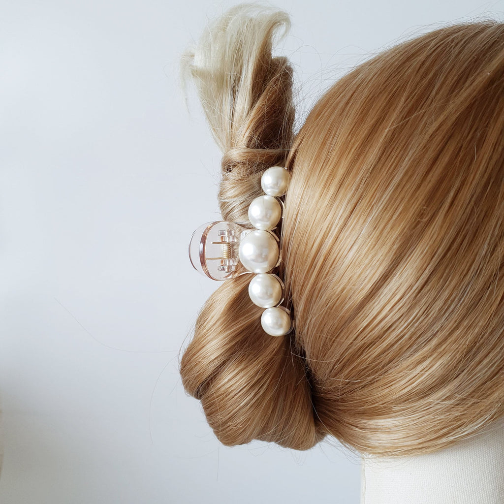 White Big Beaded Pearl Barrette / Vintage Teardrop Hair Claw / Hair Accessory for Woman / Pearl Hair Claw Clip