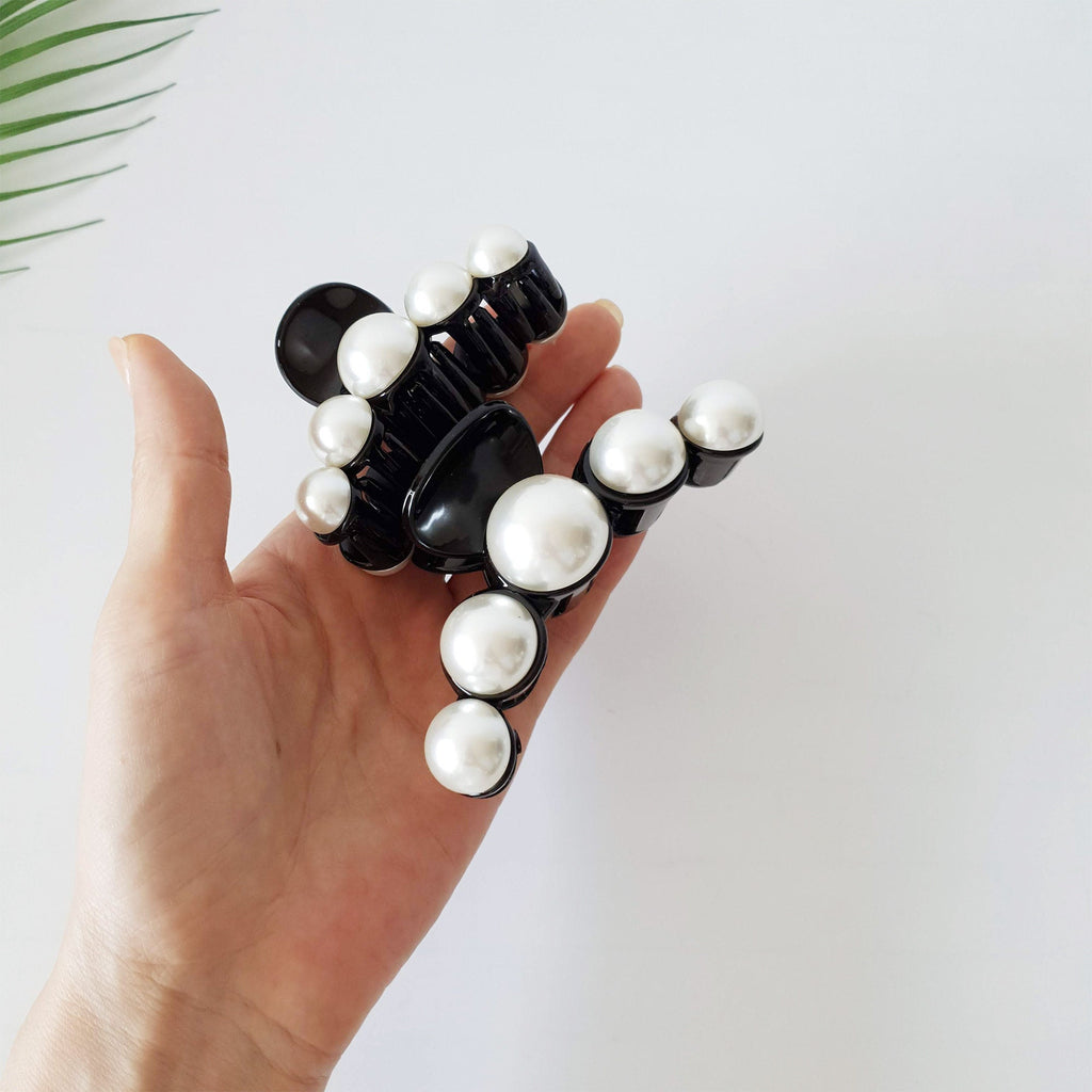 White Big Beaded Pearl Barrette / Vintage Teardrop Hair Claw / Hair Accessory for Woman / Pearl Hair Claw Clip
