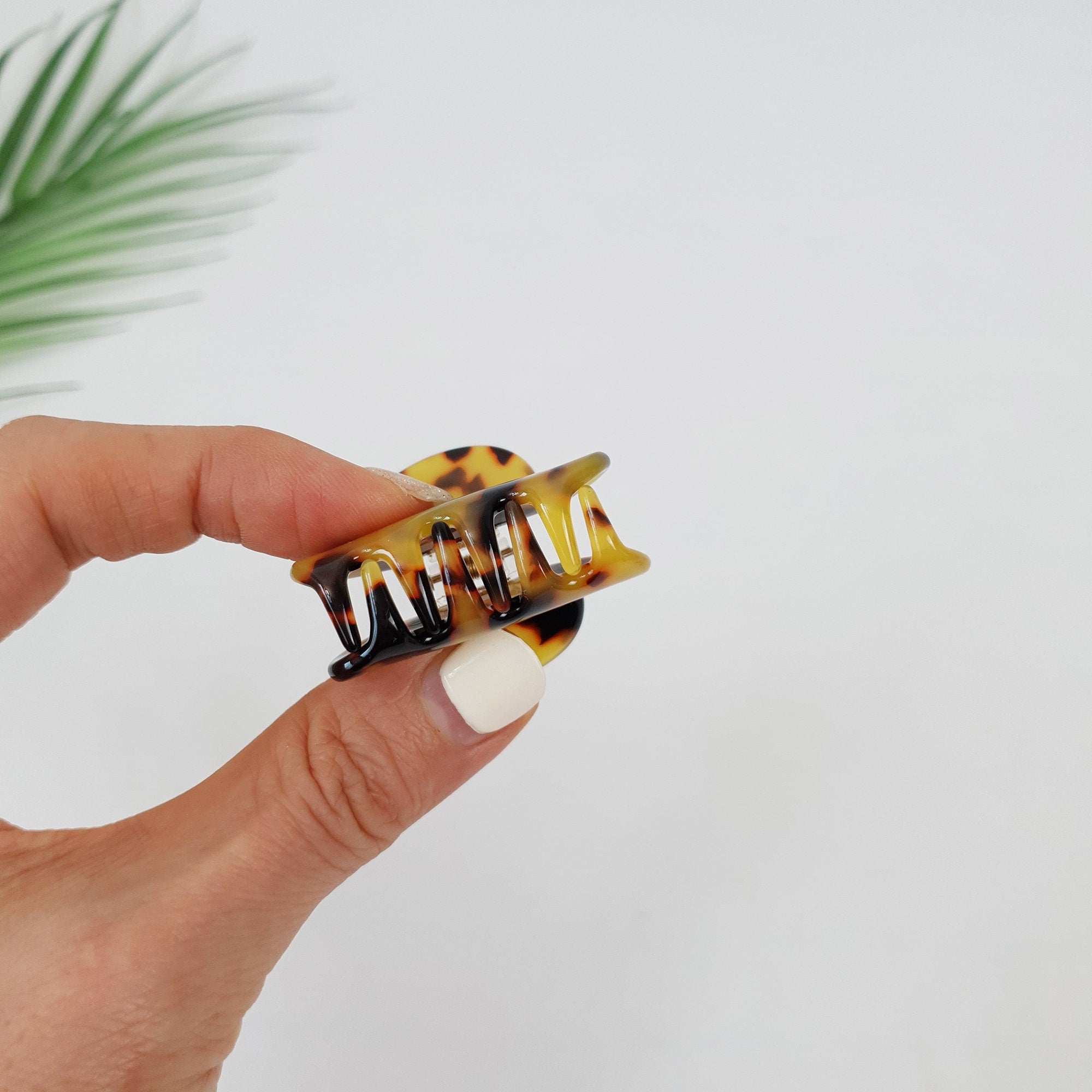 Leopard Round Small Hair Clips (1.6 Inch) / Tortoise Shell Mini French Hair Pin / Hair Barrette for Woman