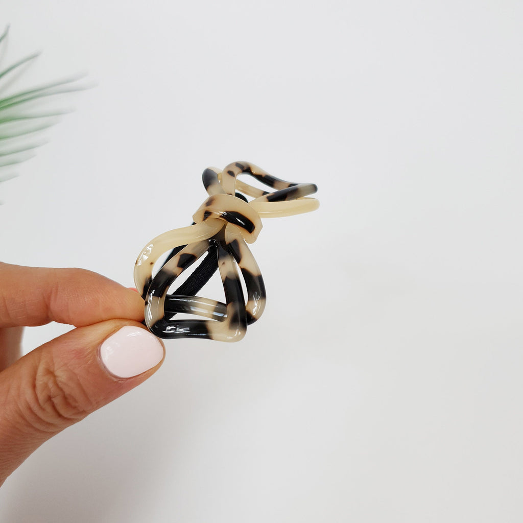Leopard Double Triangle Ribbon Hair Tie / Tortoise Shell Ponytail Holder / Hair Accessory for Woman / French Hair Pin / Hair Scrunchy