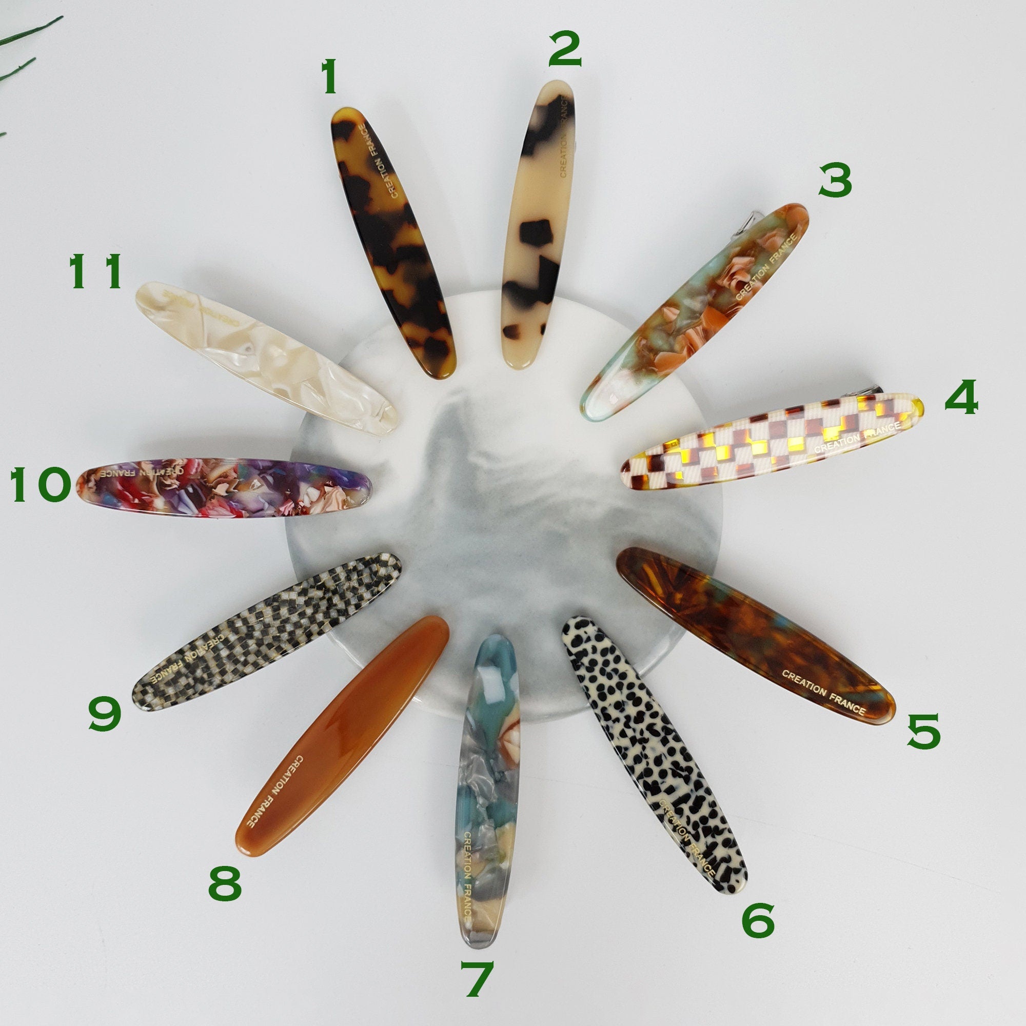 Tortoise Shell Leopard Simple Round Mini Hair Clip (2.6 Inch) / Cute French Hair Pin / Hair Accessory for Woman