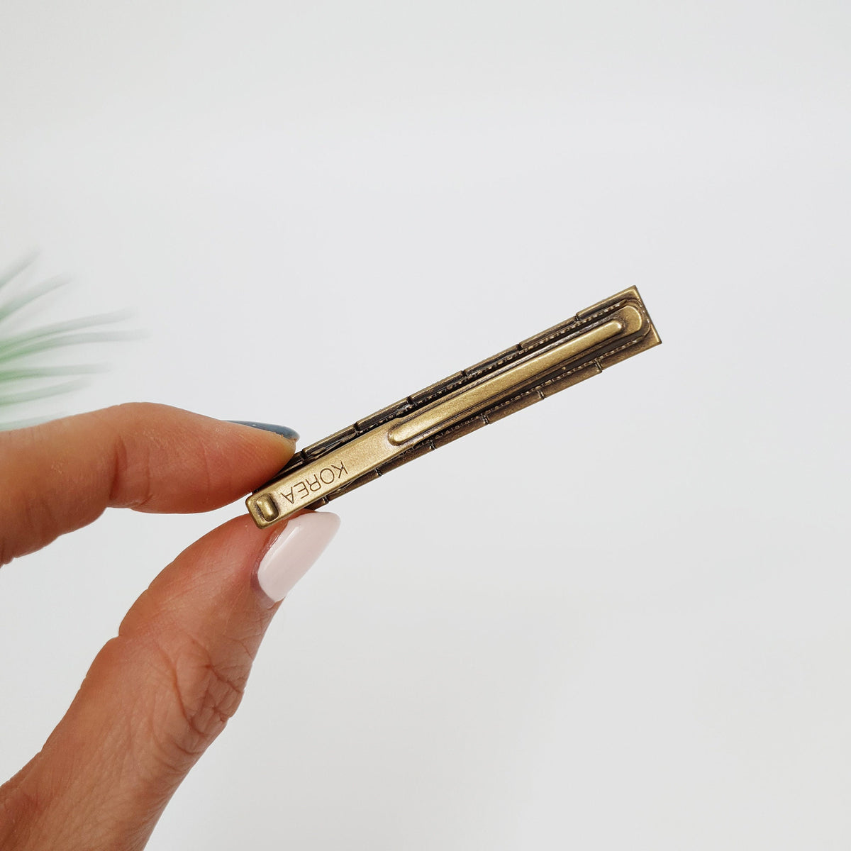 Vintage Antique Formica Mini Square Hair Claw Clip (2.4 Inch) / Vivid Color Hair Pin / Alligator Hair Clip for Woman