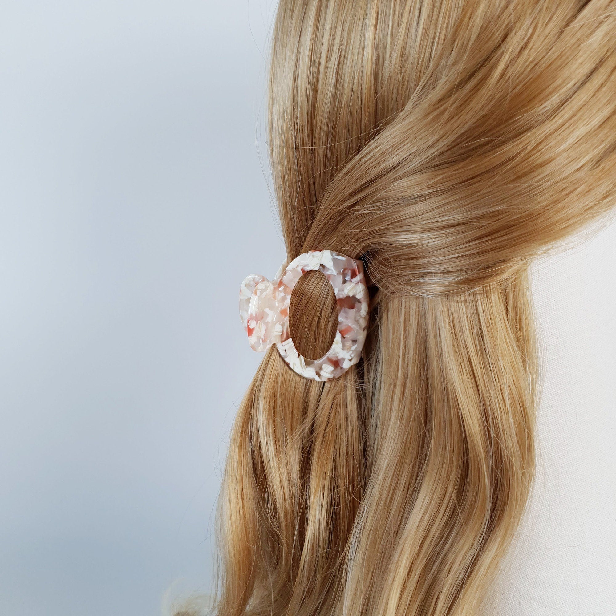 Leopard Round Medium Hair Claw Clip / Tortoise Shell French Hair Pin / Hair Accessory for Woman