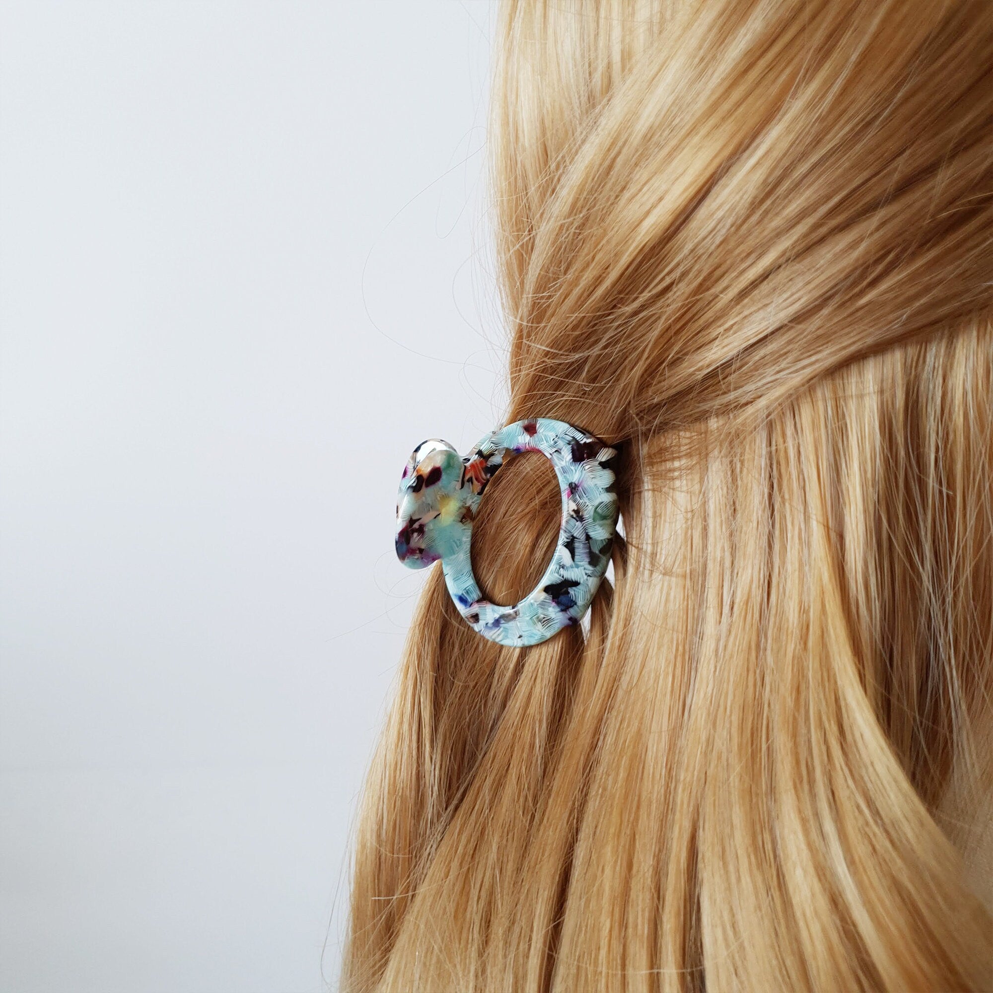 Leopard Round Medium Hair Claw Clip / Tortoise Shell French Hair Pin / Hair Accessory for Woman