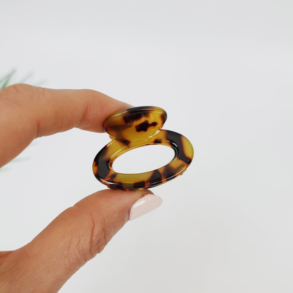 Round Small Hair Clips / Tortoise Shell French Hair Pin / Hair Barrette for Woman / Cellulose Acetate Tiny Clip