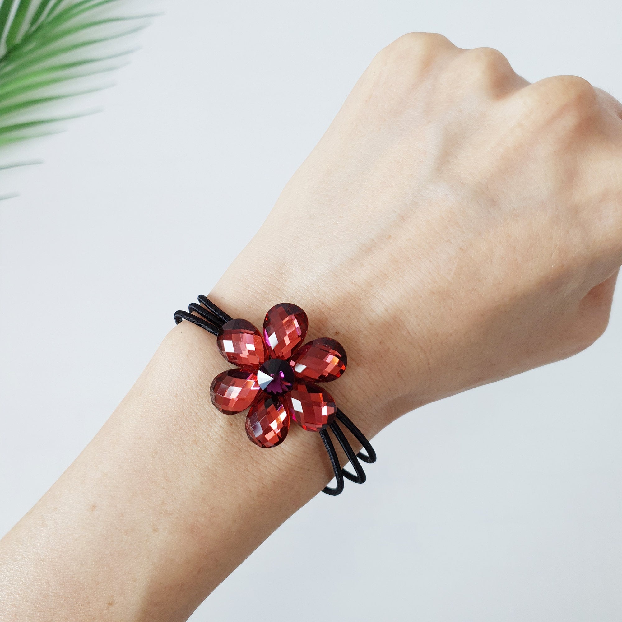 Swarovski Point Glass Flower Hair Tie / Three Line Ponytail Holder / Hair Accessory for Woman