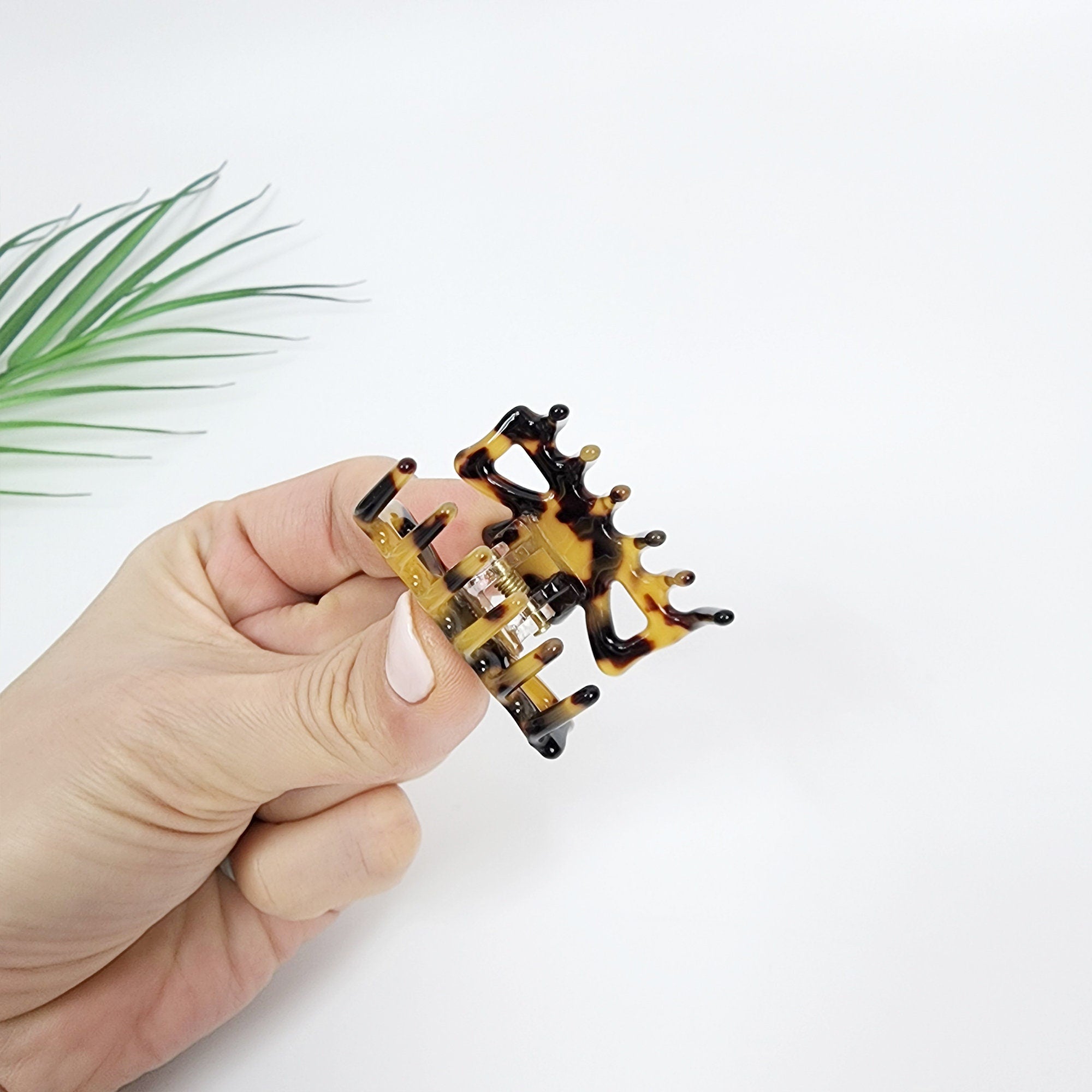 Linda Mini Hair Clips / Tortoise Shell French Hair Pin / Hair Accessory for Woman / Hair Claw Clip for Girls
