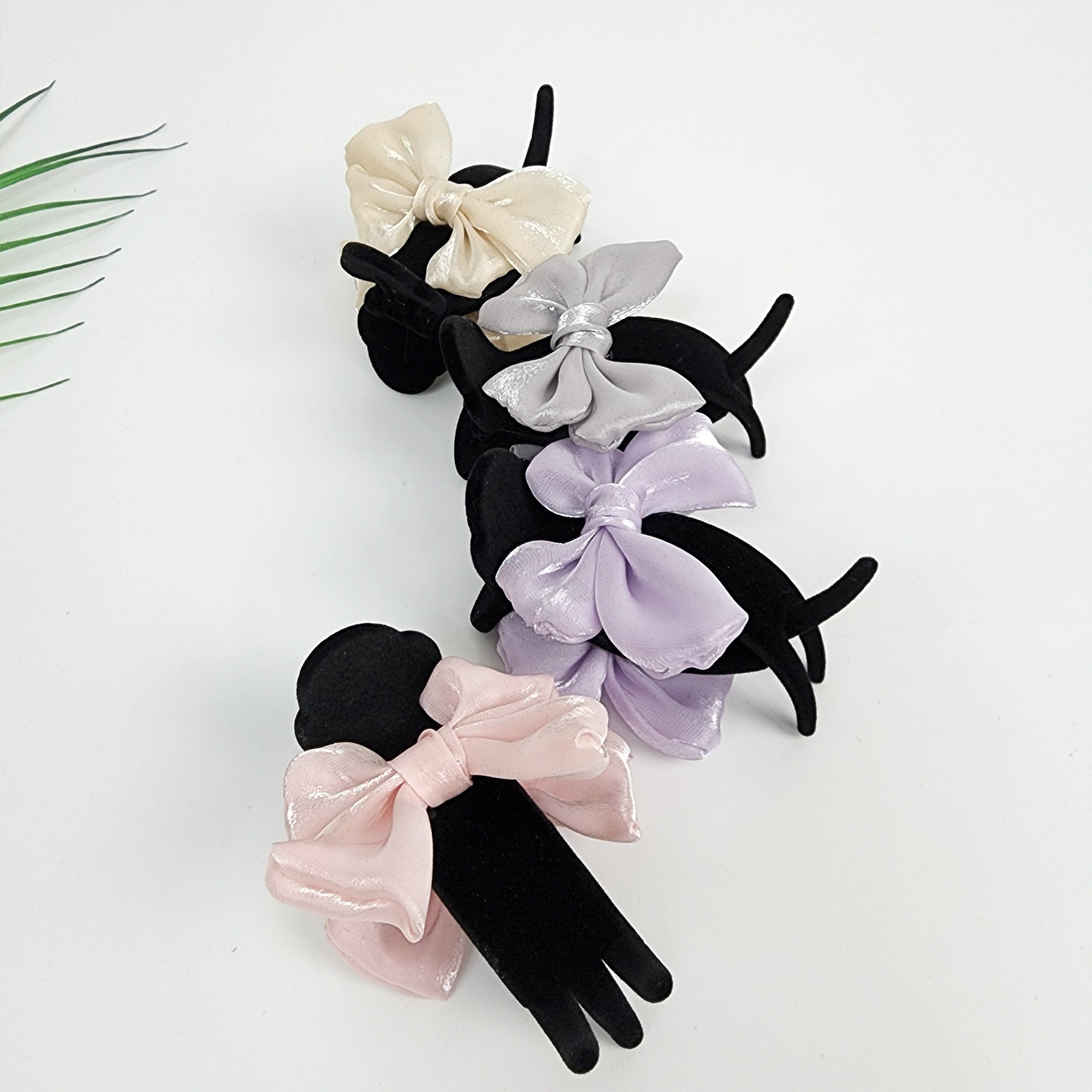 Black Velvet Organza Ribbon Two Leg Low Bun Hair Claw Clip / Medium Size Ponytail Holder / Hair Barrette for Woman