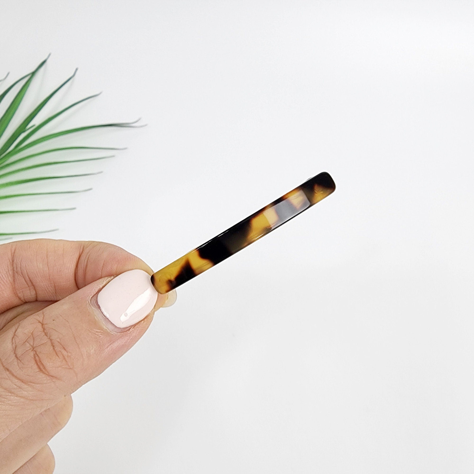 Laurence Curved Line Bobby Pin (2.0 Inch) / Luxurious Small French Hair Pin / Hair Accessory for Woman / Mini Hair Clips