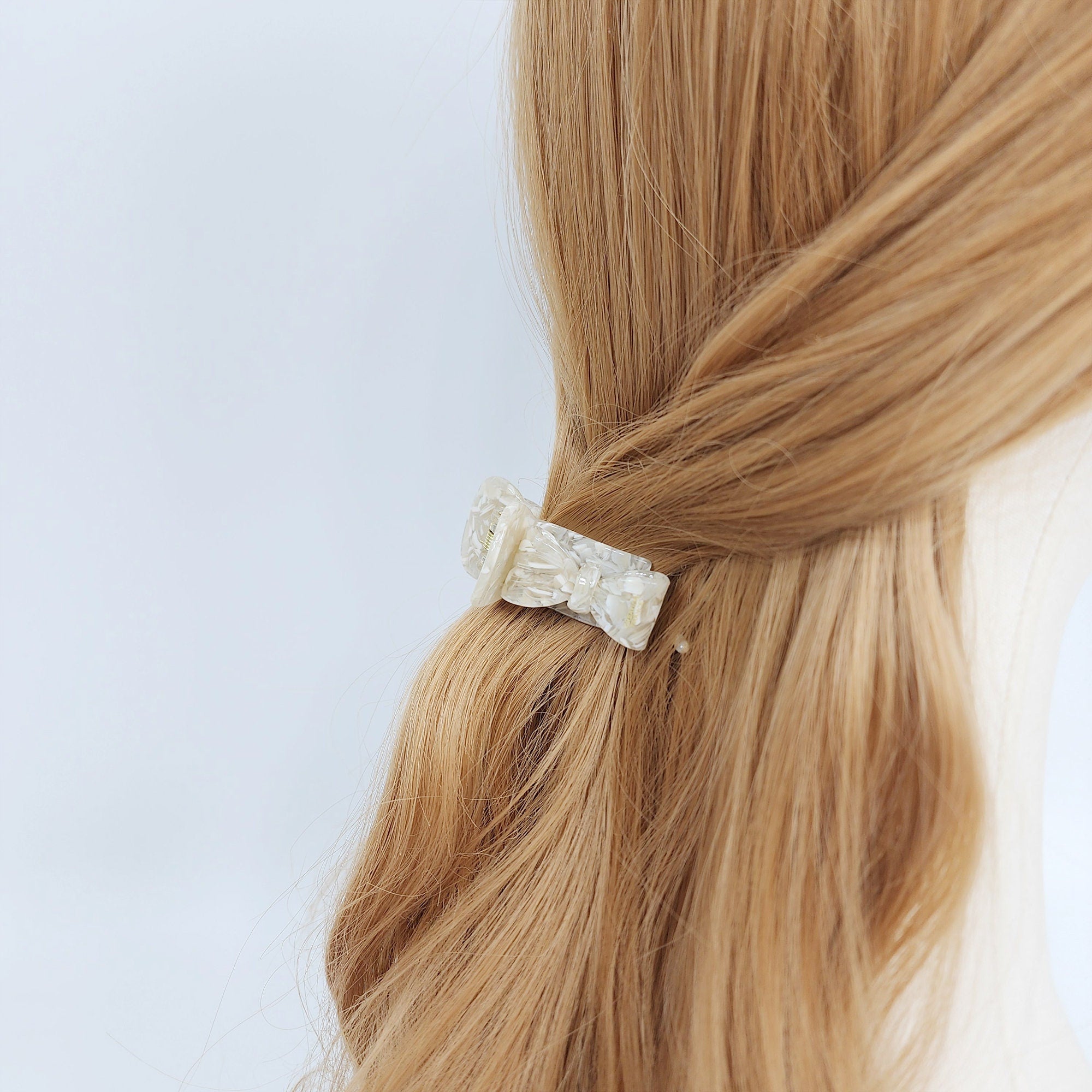 Tortoise Shell Ribbon Round Hair Claw Clip / Leopard Medium Size Ponytail Holder / Hair Barrette for Woman / French Hair Pin