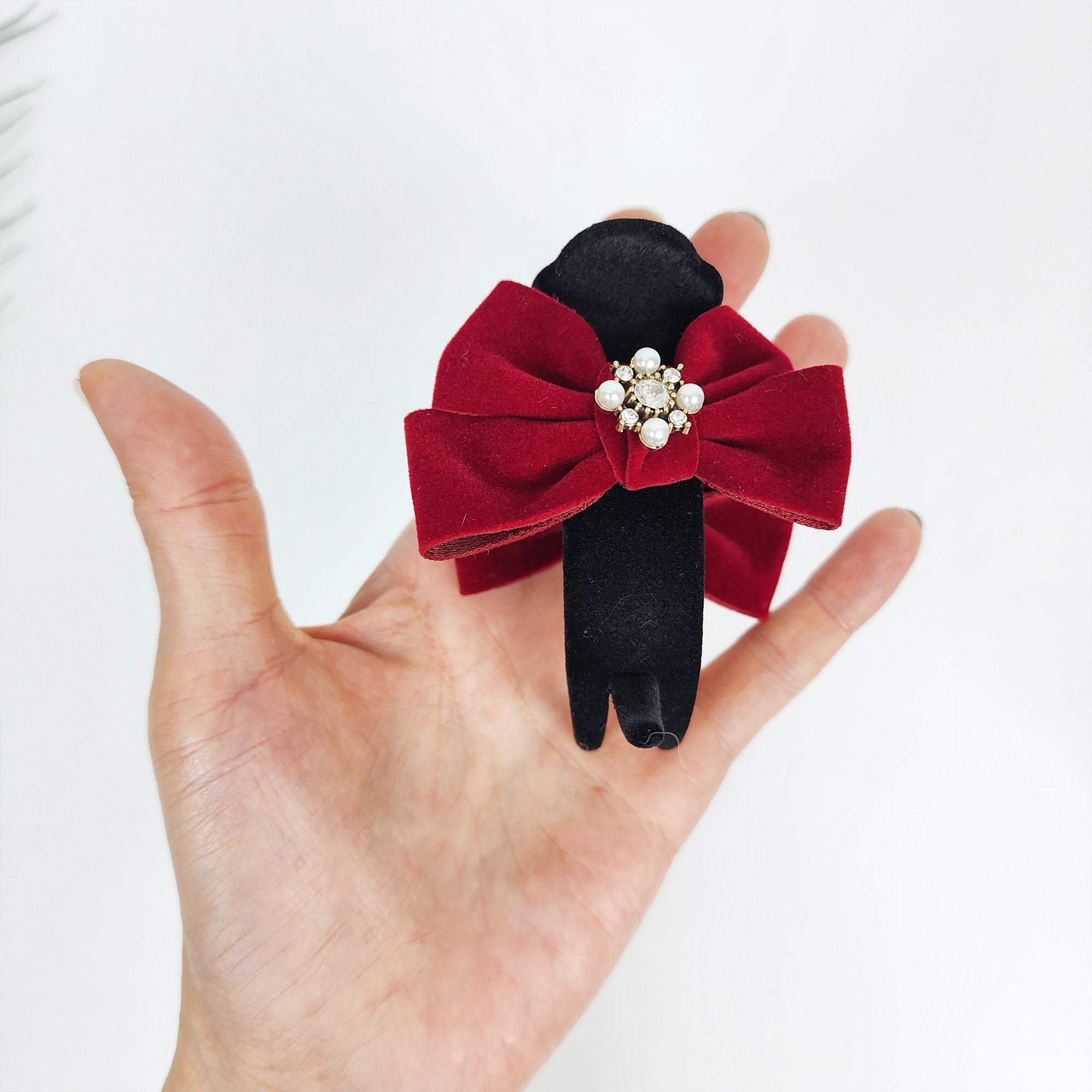 Black Velvet Christmas Ribbon Two Leg Low Bun Hair Claw Clip / Medium Size Ponytail Holder / Hair Barrette for Woman
