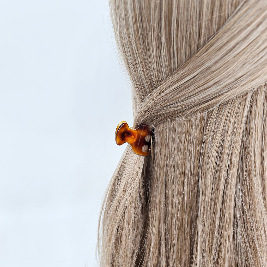 Luxurious Sally Point Hair Claw Clip (1.2 Inch) / Cute Tortoise Shell French Hair Pin / Small Hair Clips