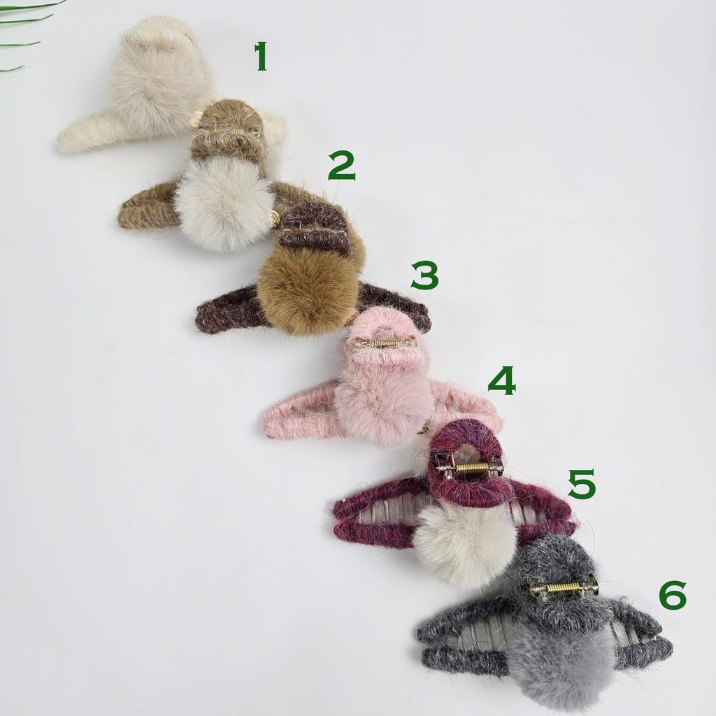 Knit Twist Yarn Pom-Pom Accent Updo Hair Claw Clip (5.1 Inch) / Hair Barrette for Woman