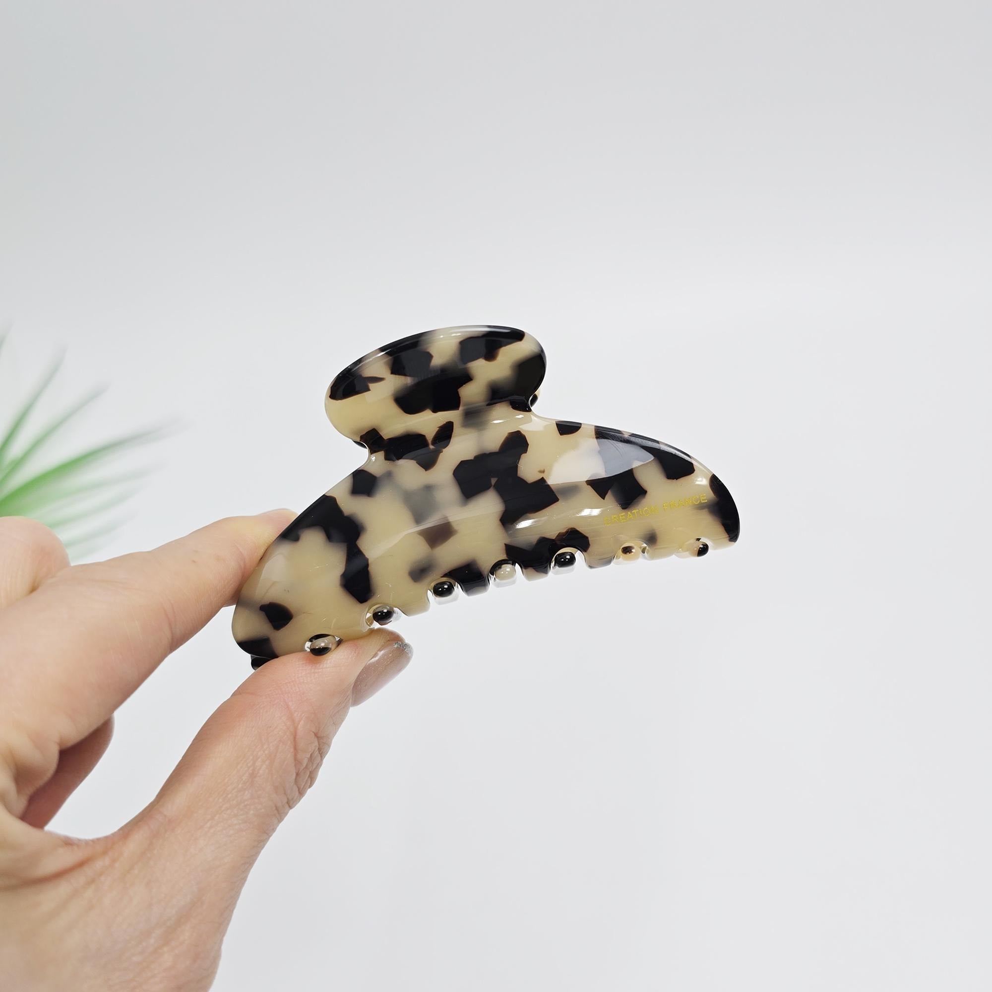 Leopard Print Simple Half-Moon Hair Claw Clip (3.5 Inch) / Elegance Leopard French Hair Pin / Hair Barrette for Woman