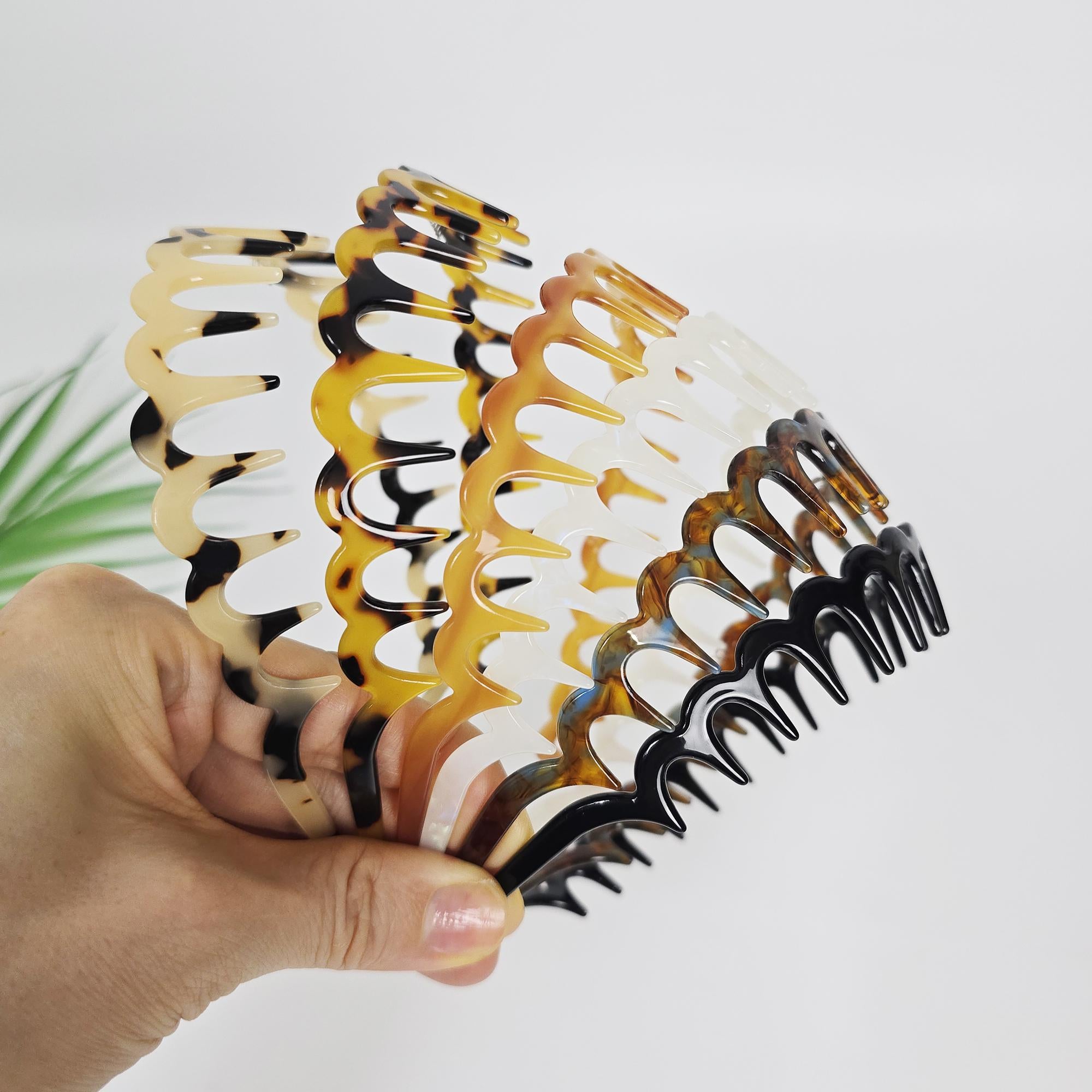 Slicked Back Comb Headband for Washing Face / Tortoise Shell French Hair Pin / Hair Accessory for Woman / Acrylic Alice Headband