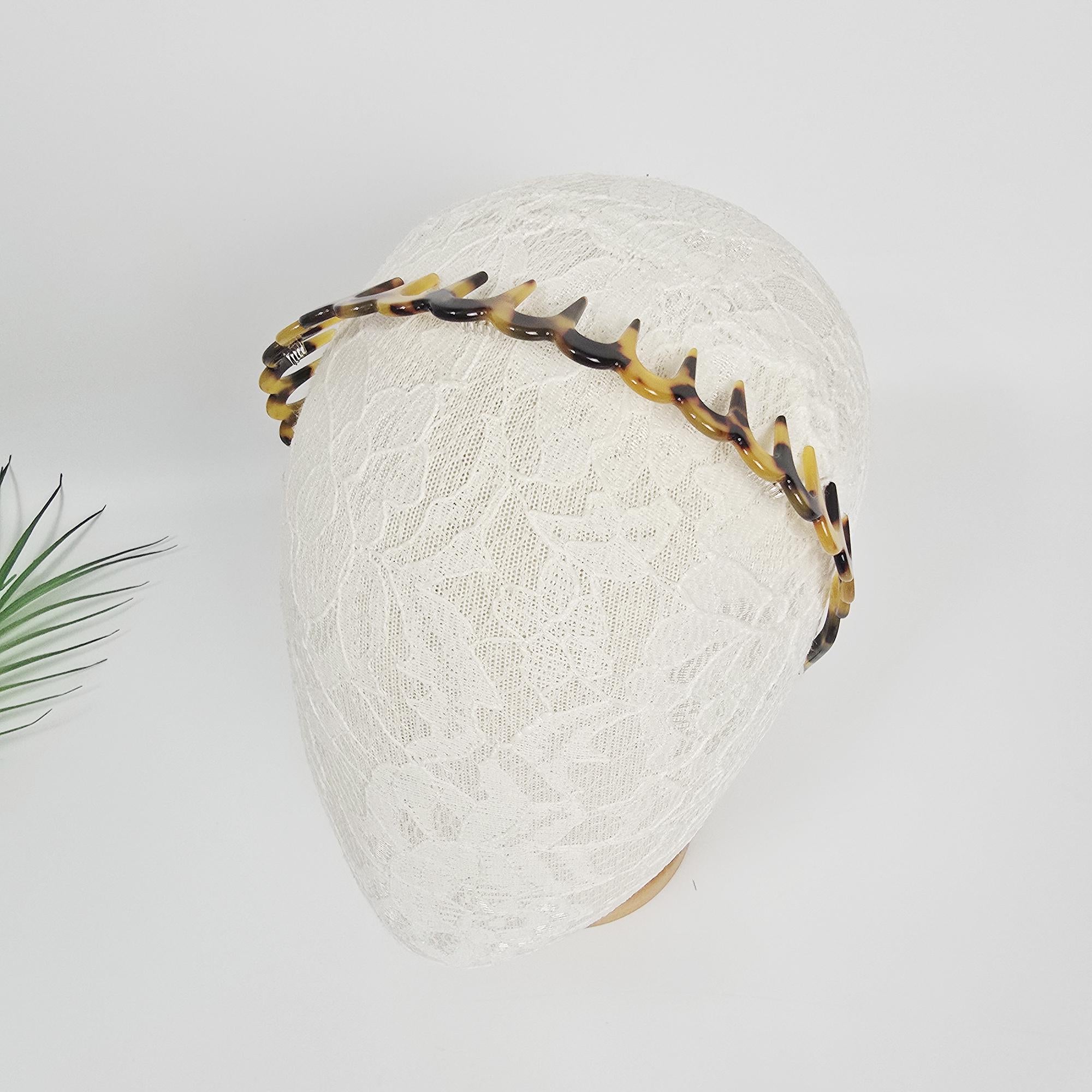 Slicked Back Comb Headband for Washing Face / Tortoise Shell French Hair Pin / Hair Accessory for Woman / Acrylic Alice Headband