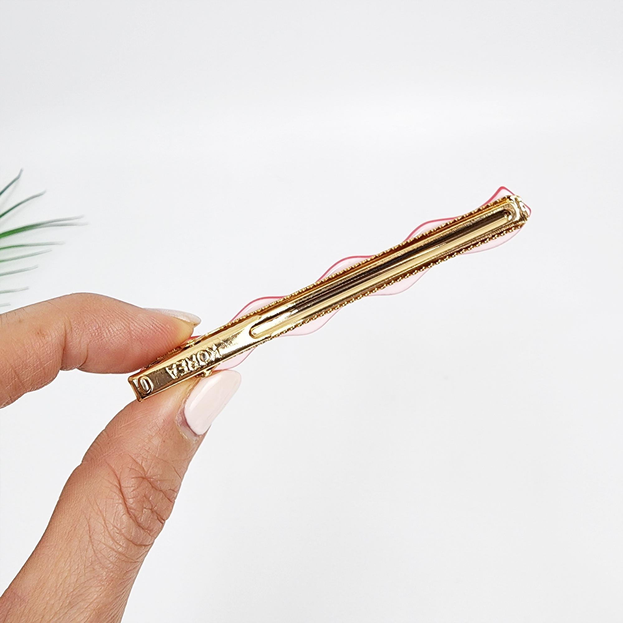 Vivid Color Wave Alligator Hair Clip (3.1 Inch) / Luxurious French Hair Pin / Hair Accessory for Woman