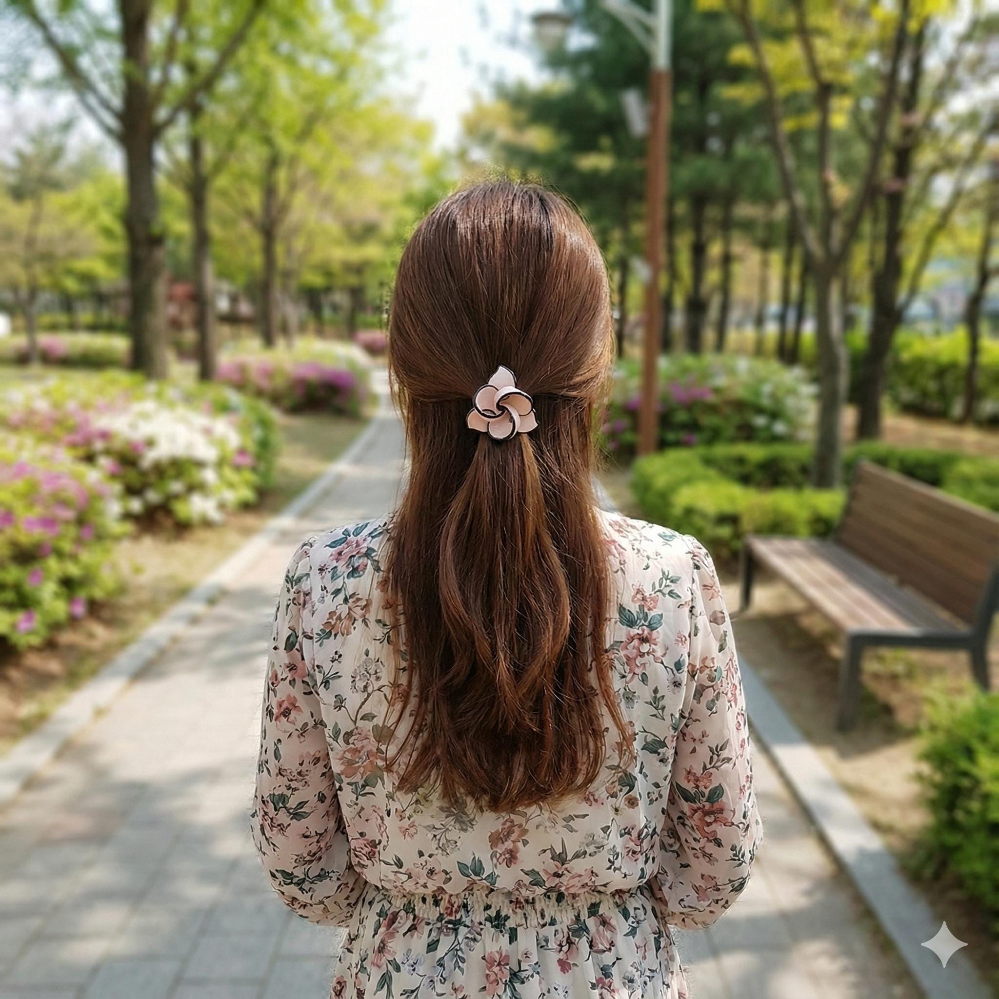 Pastel Color Blooming Flower Hair Tie / Simple Cute Ponytail Holder / Hair Accessory for Woman / French Hair Tie