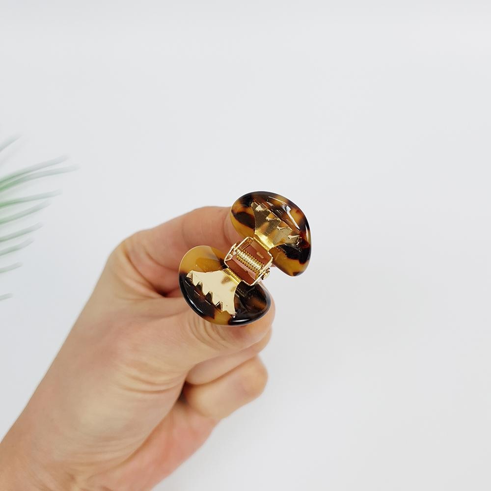 Modern Circle Mini Hair Clip Claw / Tortoise Shell Small French Pin / Hair Barrette for Woman