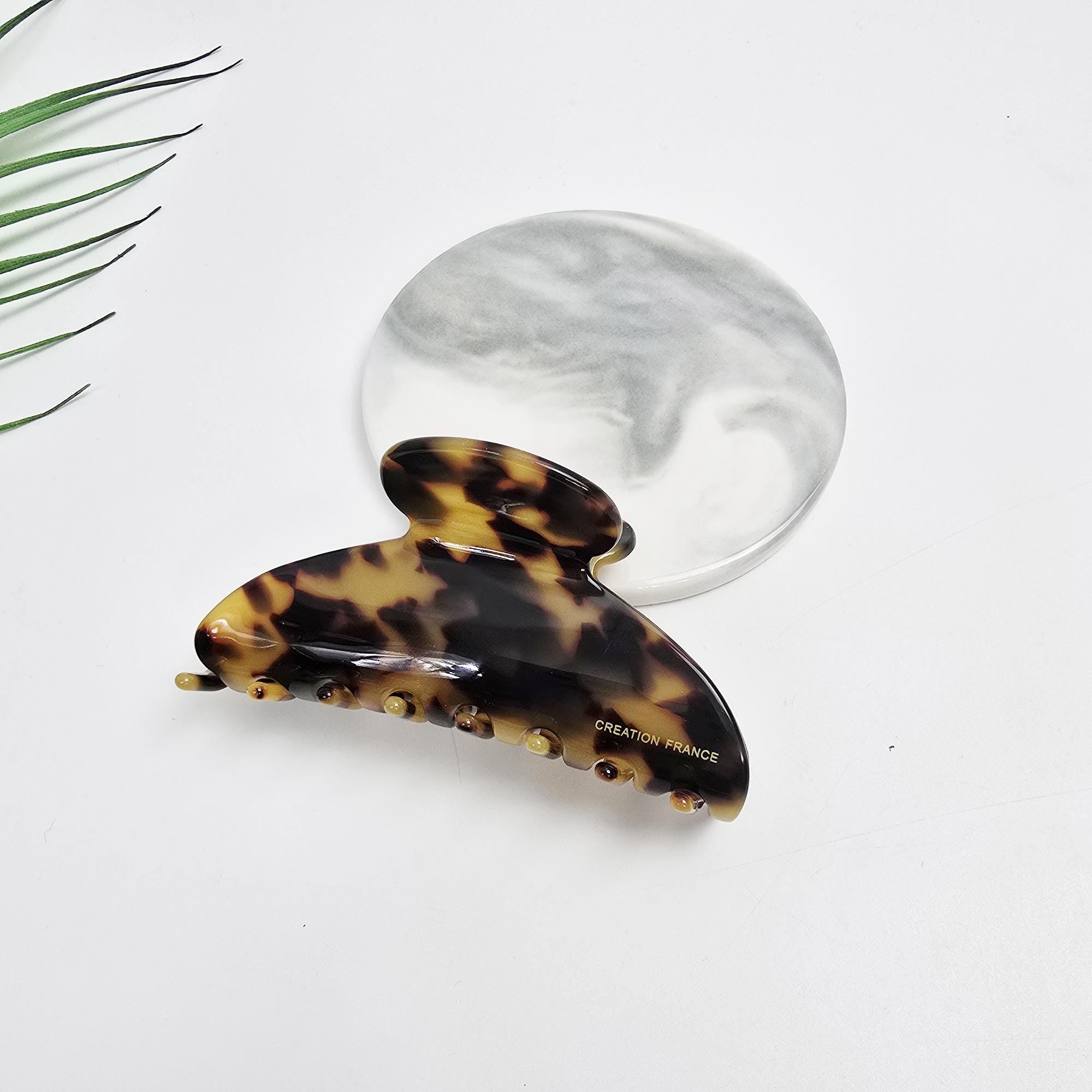 Leopard Print Simple Half-Moon Hair Claw Clip (3.5 Inch) / Elegance Leopard French Hair Pin / Hair Barrette for Woman