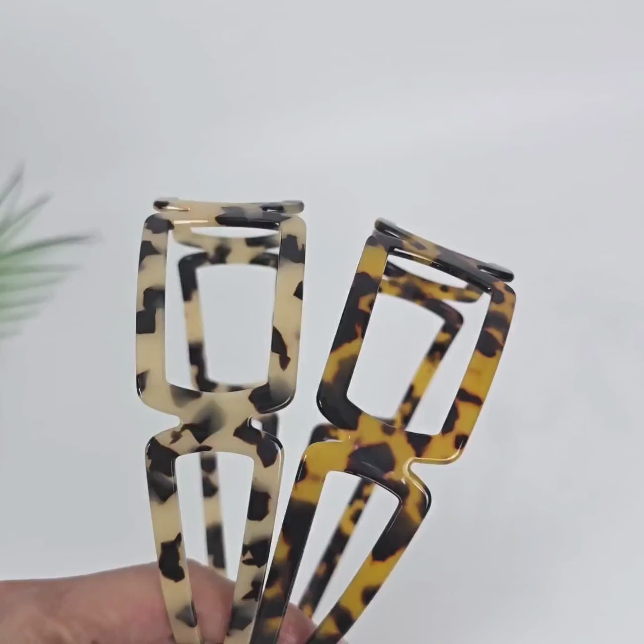 Leopard Romantic Wide Headband (1.6 Inch) / Hair Accessories for Woman / Alice Headband