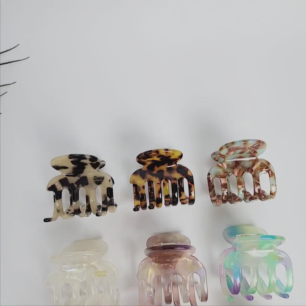 Leopard Aurora Hook Hair Claw Clip (1.8 Inch) / Tortoise Shell Medium Size Ponytail Holder / Hair Barrette for Woman