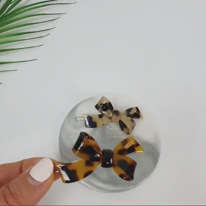 Leopard Marble Mini Double Ribbon Bobby Pin (2.2 Inch) / Tortoise Marble French Hair Pin Clip / Hair Accessory for Woman / Bow Barrette